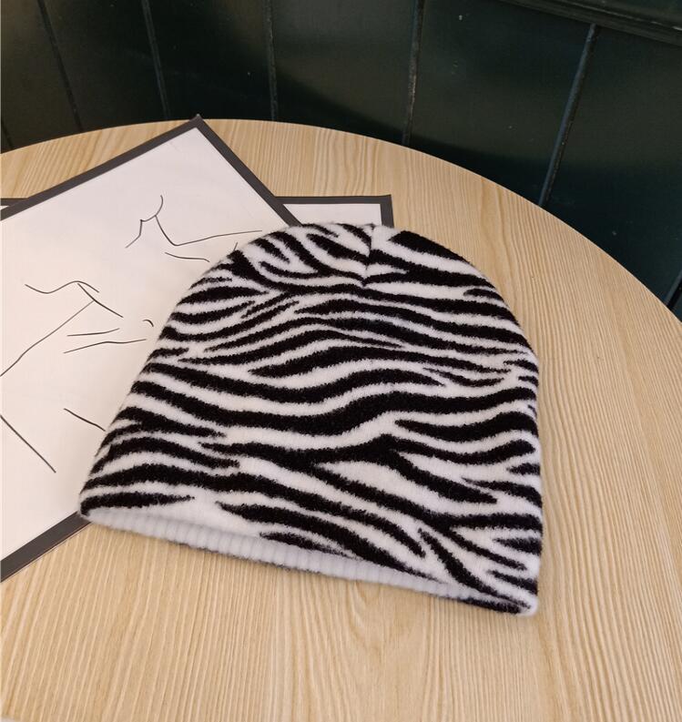 Wholesale Hat Knitted Black and White Zebra Leopard Checkerboard Cold Hat MOQ≥2 JWE-FH-zhiE001