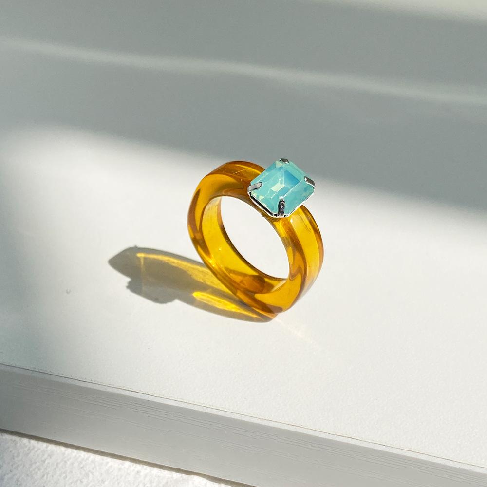 Wholesale color resin micro-inlaid Rhinestone geometric ring JWE-RS-F370