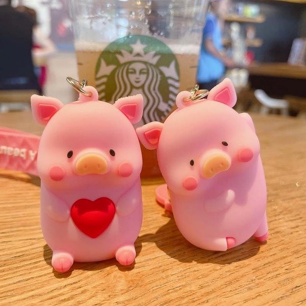 Wholesale Cute little pink pig PVC keychain JWE-KC-JG079