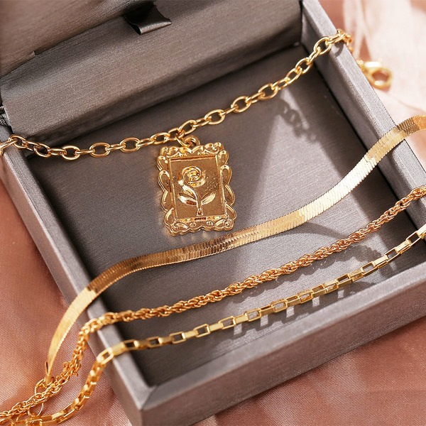 Wholesale golden multi-layer snake bone chain rose tag anklet JWE-AS-F323